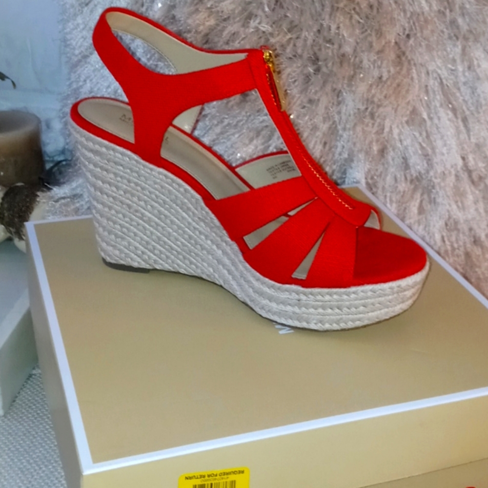 Michael kors wedges